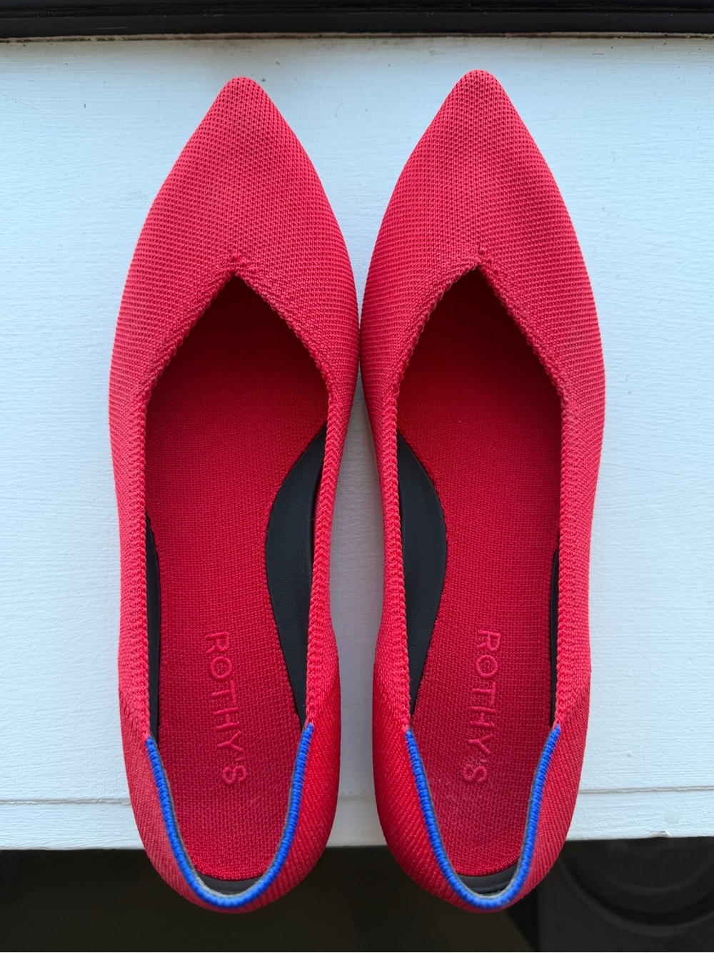 Rothy’s The Point Flat Shoes in Red. ❤️ Women’s size 8.